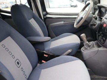 Citroen Nemo Van 1.4 75KM 2009 Citroen Nemo 1.4 i, Klima, zdjęcie 8