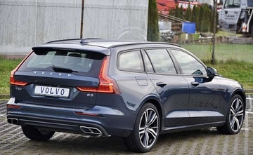 Volvo V60 II  2021 Volvo V60 Volvo V60 B3 B Geartronic Momentum Pro 2.0 Benzyna 163KM, zdjęcie 7