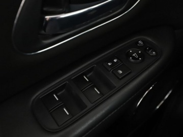 Honda HR-V II SUV 1.5 i-VTEC 130KM 2015 Honda HR-V Executive navi PDC grzane fotele, zdjęcie 33