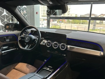 Mercedes GLB SUV 2.0 200d 150KM 2025 MERCEDES-BENZ GLB 200 d AMG Line Suv 2.0 (150KM) 2025, zdjęcie 6