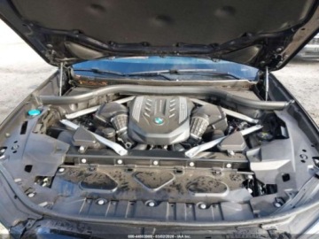 BMW X5 G05 2023 BMW X5 M50i 2023 4.4 Benzyna 523KM, zdjęcie 8