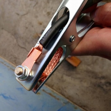 СВАРОЧНЫЙ ЗАЖИМ ДЛЯ ЗАЗЕМЛЕНИЯ 300А РУЧКА РУКОЯТКА ЗАЗЕМЛЕНИЕ СВАРОЧНОЙ МАШИНЫ