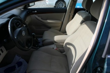 Toyota Avensis II Sedan 2.0 D-4D 116KM 2005 Toyota Avensis 2.0 D4D SOL Salon Polska, zdjęcie 11