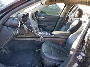 Alfa Romeo Giulia II Sedan Facelifting 2.0 Turbo 280KM 2020 Alfa Romeo Giulia 2020 2.0 Benzyna 280KM, zdjęcie 7