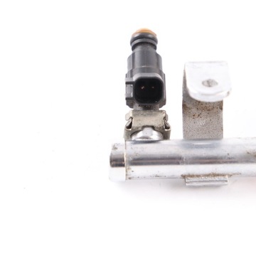 Mini Cooper R50 R52 W10 Топливная рампа 7562264