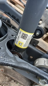 HYUNDAI SONATA DN8 VIII ZAVĚŠENÍ ZADNÍ TĚHLICE TŘMEN PRUŽINA KOLENO