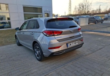 Hyundai i30 III Hatchback Facelifting 1.5 T-GDI 48V 160KM 2024 Hyundai i30 1.5 T-GDI 48V 160KM Smart Salon PL Serwis ASO FV23 1.5 Benzyna, zdjęcie 3