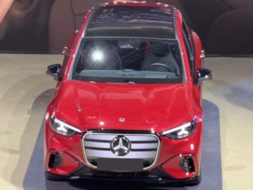 Mercedes GLC C254/X254 2026 MERCEDES-BENZ GLC 400 4-Matic EQ Suv (489KM) 2026, zdjęcie 1