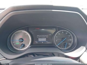 Toyota Venza 2021 Toyota Venza 2021 TOYOTA VENZA LIMITED 2.5 Benzyna 176KM, zdjęcie 12