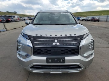 Mitsubishi Outlander III 2024 Mitsubishi Outlander 2023, hybryda, 4x4, 2.4 2.4 Hybryda Plug-in 250KM, zdjęcie 4
