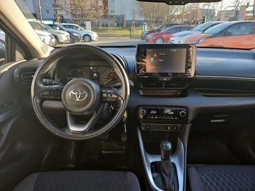 Toyota Yaris IV Hatchback 1.5 Hybrid Dynamic Force 116KM 2022 Toyota Yaris Hybrid 1.5 Comfort IV (2020-), zdjęcie 11
