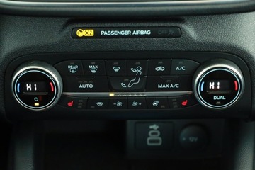 Ford Kuga III SUV 1.5 EcoBoost 150KM 2022 Ford Kuga 1.5 EcoBoost, Salon Polska, zdjęcie 9