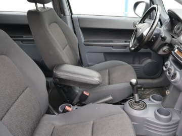Mitsubishi Colt VI Hatchback 1.1 i 12 V CZ3 75KM 2011 Mitsubishi Colt 1.1, Klima, Parktronic, zdjęcie 8