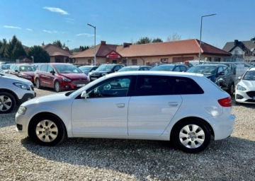 Audi A3 8P Hatchback 3d 1.6 TDI 105KM 2011 Audi A3 Sportback 1.6 TDI 105KM led climatronic 5 drzwi nowe sprzeglo 1.6, zdjęcie 1
