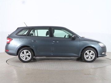 Skoda Fabia III Kombi Facelifting 1.0 TSI 95KM 2019 Skoda Fabia 1.0 TSI, Salon Polska, 1. Właściciel, zdjęcie 5