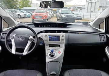 Toyota Prius III 2013 Toyota Prius, zdjęcie 17