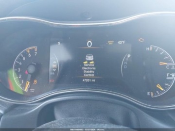 Jeep Grand Cherokee IV 2020 Jeep Grand Cherokee High Altitude 2020 5.7 Benzyna 360KM, zdjęcie 10