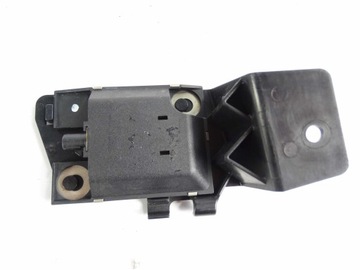 MERCEDES S TŘÍDA W220 DRŽÁK ANTÉNY A2205454740