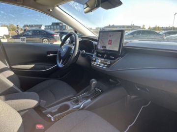 Toyota Corolla XII Sedan Facelifting 1.8 Hybrid 140KM 2023 Toyota Corolla Corolla 1.8 Hybrid StyleGwarancjaSalon Polska drugi komplet, zdjęcie 3