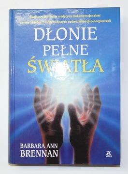 Dłonie pełne światła Brennan