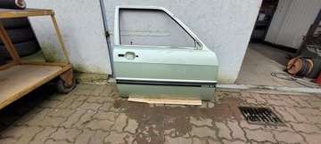 Дверь передняя правая Audi 80 B2 '79-84