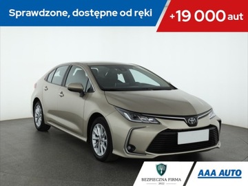 Toyota Corolla XII Sedan 1.5 VVT-i 125KM 2022 Toyota Corolla 1.5 VVT-i, Salon Polska