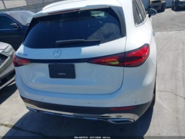 Mercedes GLC C254/X254 2024 Mercedes-Benz GLC 300 2024 2.0 Benzyna 255KM, zdjęcie 3