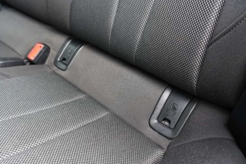 Audi A4 B9 Limousine Facelifting 2.0 40 TDI 204KM 2023 Audi A4 Limousine Hak Tempomat Virtual Kamera asyst. swiatel drogowych, zdjęcie 7