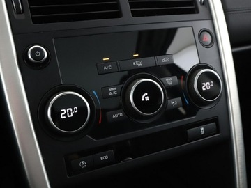 Land Rover Discovery Sport SUV 2.0 eD4 150KM 2018 Land Rover Discovery Sport 2.0d Sport Pure, zdjęcie 25