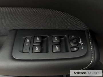 Volvo XC60 II 2025 Volvo XC 60 XC60 B5 B AWD Plus Dark aut, Pakiet cl, zdjęcie 25