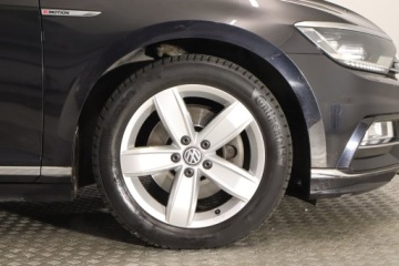 Volkswagen Passat B8 Limousine 2.0 TDI BlueMotion SCR 190KM 2016 VW Passat 2.0 TDI, Salon Polska, 187 KM, 4X4, zdjęcie 14