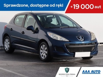 Peugeot 207 2010 Peugeot 207 1.4, Klima