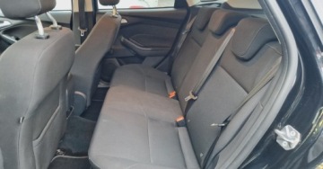 Ford Focus III Sedan Facelifting 1.0 EcoBoost 125KM 2015 Ford Focus 1.0 Ecoboost 125KM Salon PL LEDY Benzyna 125KM, zdjęcie 13