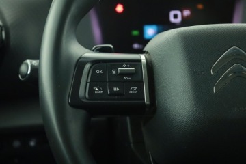 Citroen C4 III SUV 1.2 PureTech 130KM 2021 Citroen C4 1.2 PureTech, Salon Polska, zdjęcie 19