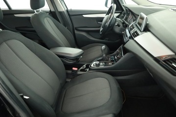 BMW Seria 2 F22-F23-F45-F46 Gran Tourer 216d 116KM 2017 BMW 2 Gran Tourer 216d Gran Tourer, Klima, zdjęcie 6