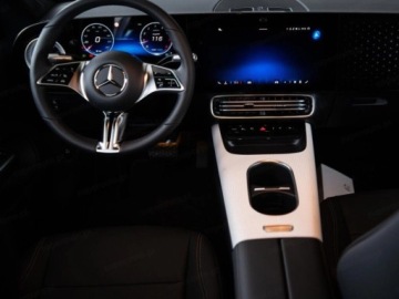 Mercedes CLA C118/X118 2025 MERCEDES-BENZ CLA 180 Progressive Sedan 1.5 (136KM) 2025, zdjęcie 7