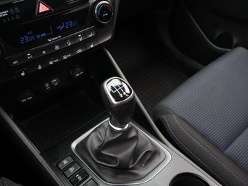 Hyundai Tucson III SUV 1.7 CRDI 115KM 2016 Hyundai Tucson 1.7 CRDi, Salon Polska, Klima, zdjęcie 12