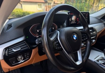 BMW Seria 5 G30-G31 Touring Facelifting 2.0 520i 184KM 2021 BMW Seria 5 LIFT Virtual Panorama SportLine Bi Led Serwis Gwarancja Max Op, zdjęcie 17