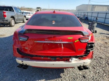 Maserati Ghibli III 2022 Maserati Ghibli MC Edition 2022 3.0 Benzyna 424KM, zdjęcie 2