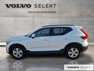 Volvo XC40 Crossover Facelifting 2.0 B3 163KM 2023 Volvo XC 40 XC40 B3 aut 2,0 163KM Pakiet Park Assi, zdjęcie 2