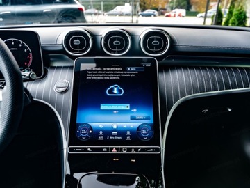 Mercedes Klasa C W206 Limuzyna 2.0 300d 265KM 2025 C Klasa 300 d 4-Matic AMG 2.0 (265KM) 2025, zdjęcie 11