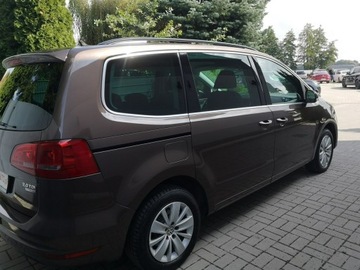 Volkswagen Sharan II Van 2.0 TDI-CR BMT 140KM 2011 Volkswagen Sharan 2.0TDI 140KM Klimatronic Tempoma, zdjęcie 4