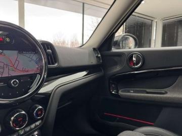 Mini Countryman F60 Crossover Facelifting 1.5  136KM 2023 MINI Countryman Cooper Classic Panorama CarPlayAndroid Kamera cofania, zdjęcie 26