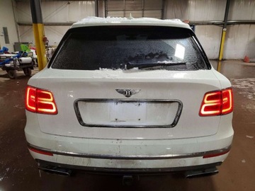Bentley Bentayga 2018 Bentley Bentayga 2018 6.0 Benzyna 600KM, zdjęcie 2