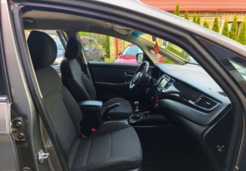 Kia Carens IV Minivan 1.7 VGT CRDI 115KM 2016 Kia Carens Kia Carens 1.7 CRDi M 7os EU6 1.7 Diesel 115KM, zdjęcie 6