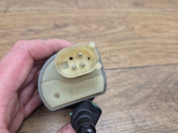 8572521, BMW PODGRZEWACZ des Kraftstoffsbehälters F20 F21 F22 F30 F31 F32 F33 F36 8572521 | thumb 2