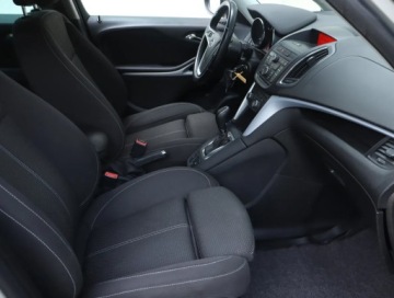 Opel Zafira C Tourer 2.0 CDTI ECOTEC 165KM 2012 Opel Zafira 2.0 CDTI, 162 KM, Automat, Klima, zdjęcie 8
