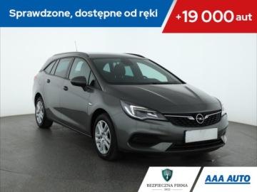 Opel Astra K Sportstourer Facelifting 1.2 Turbo 145KM 2020 Opel Astra 1.2 Turbo, Salon Polska, Serwis ASO