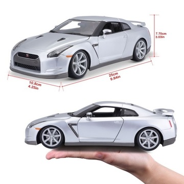 Модель Nissan GT-R R35 1:18 Bburago 18-12079