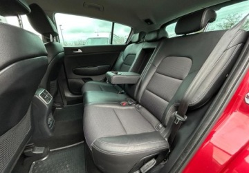 Kia Sportage IV SUV Facelifting 1.6 GDI 132KM 2019 Kia Sportage L Business Line, Hak, Tempomat, GPS, Podgrzewane 4 fotele i k, zdjęcie 16